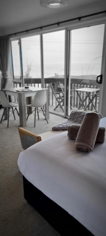 Kaka Point Spa Accommodation - Catlins Екстериор снимка